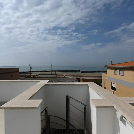 Apartamento Levante Leonardo Airport